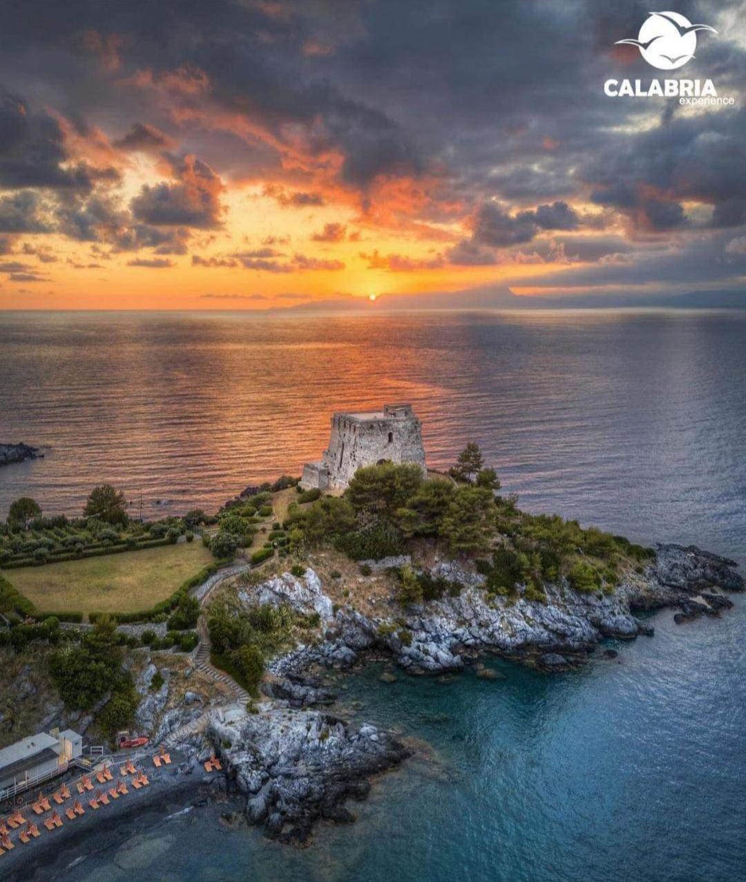 B&B Vannefora Сан-Нікола-Арчелла Екстер'єр фото